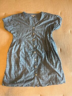 Light Blue Eyelet Button-Front Women’s Top - Comfortable Summer Style